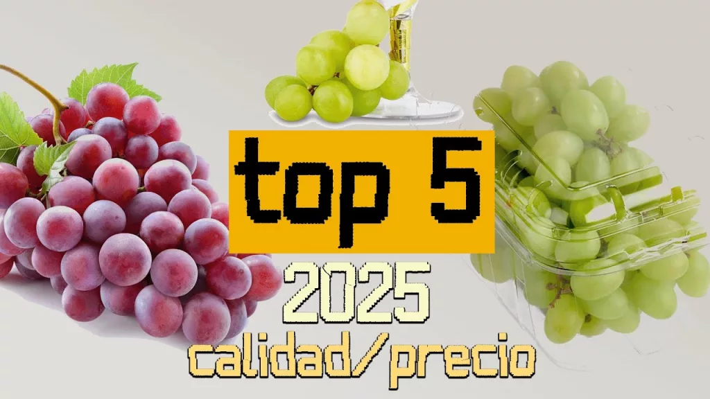 Imagen de uvas frescas y jugosas para Nochevieja, destacando la tradición de las 12 campanadas y la calidad de los productos recomendados para 2025.